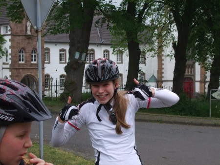 trainingsweek Eifel en Ardennen, mei 2014, gelukkig ging het hier weer een stuk beter met Emma!